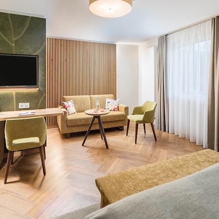 Parkhotel Gueldene Berge Weißenfels Eksteriør bilde