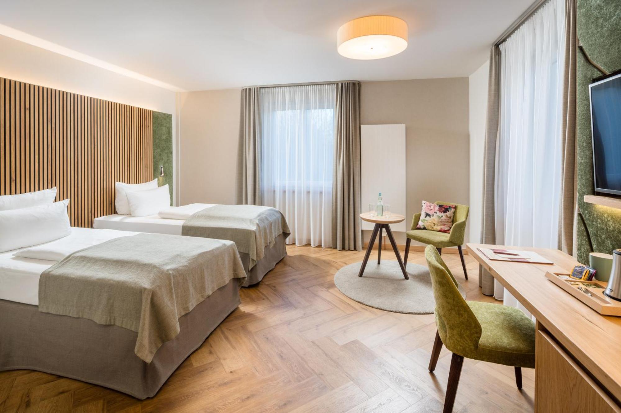 Parkhotel Gueldene Berge Weißenfels Eksteriør bilde